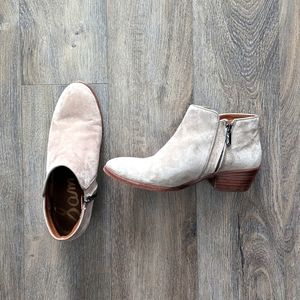 Sam Edelman grey suede booties, size 6